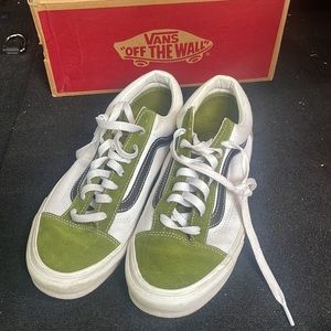 Men’s Vans Style 38 Size 9.5